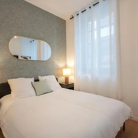 L'arcade Secrete Climatise, Jacuzzi, Borne D'arcade Centre *