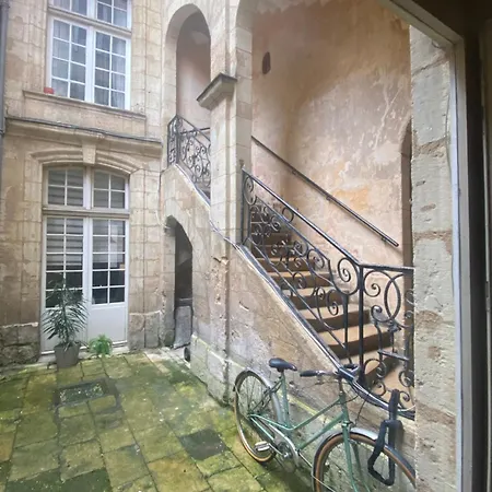L'arcade Secrete Climatise, Jacuzzi, Borne D'arcade Centre Apartment Bordeaux