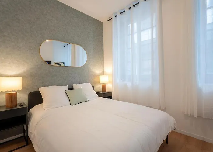 L'arcade Secrete Climatise, Jacuzzi, Borne D'arcade Centre *