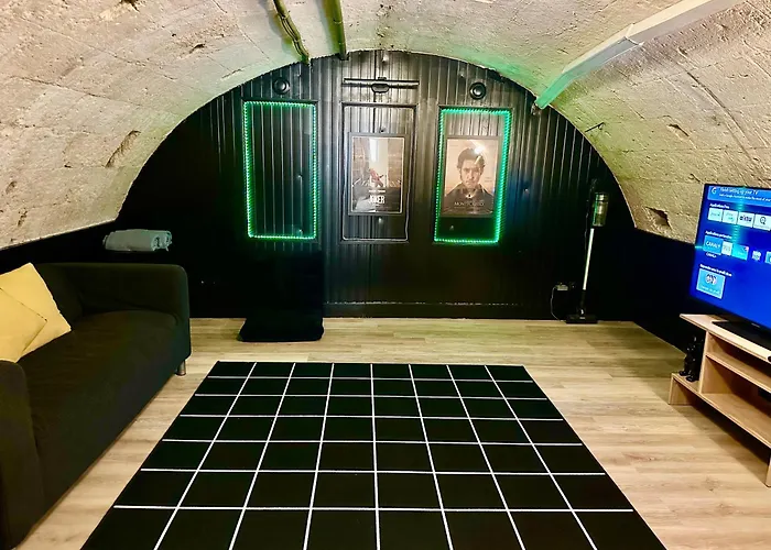 L'arcade Secrete Climatise, Jacuzzi, Borne D'arcade Centre