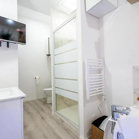 L'arcade Secrete Climatise, Jacuzzi, Borne D'arcade Centre *